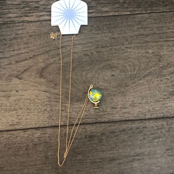 Modcloth World You Rather? Pendant Necklace - Picture 4 of 7